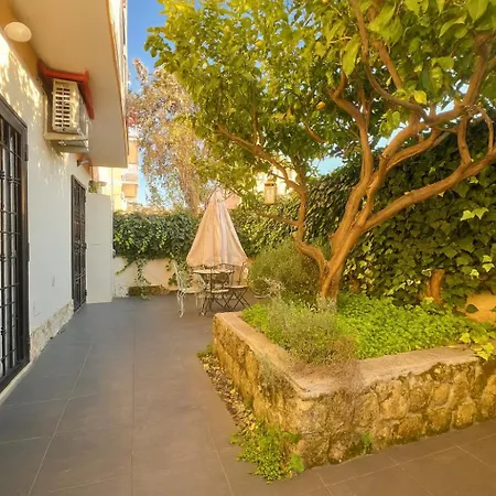 15 Min From The Vatican Wi-fi And Garden *