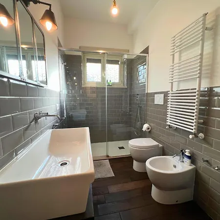15 Min From The Vatican Wi-fi And Garden Apartment